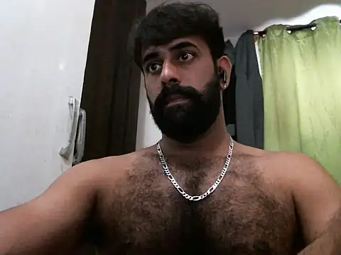 Snapshot of indianhairybull chatting on February 22, 2025, 4:51 am indianhairybull online show from February 22, 2025, 4:51 am