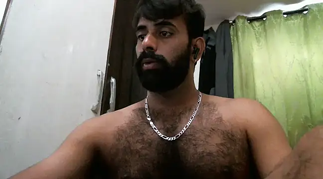 Snapshot of indianhairybull chatting on February 24, 2025, 5:00 am indianhairybull online show from February 24, 2025, 5:00 am