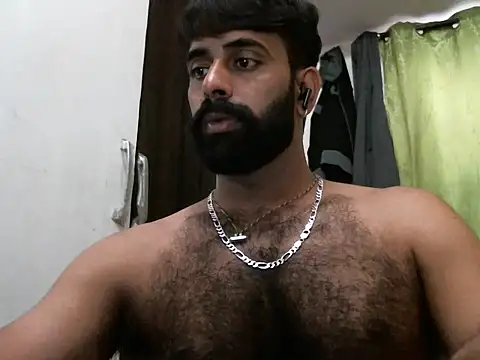 Snapshot of indianhairybull chatting on March 6, 2025, 4:41 am indianhairybull online show from March 6, 2025, 4:41 am
