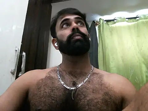 Snapshot of indianhairybull chatting on October 2, 2025, 4:41 am indianhairybull online show from October 2, 2025, 4:41 am
