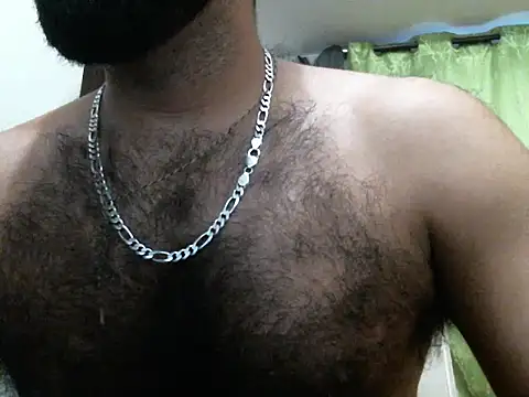 Snapshot of indianhairybull chatting on October 9, 2025, 12:52 am indianhairybull online show from October 9, 2025, 12:52 am