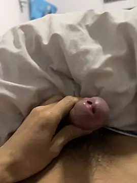 Niceorange69 online show from March 18, 2025, 3:31 am