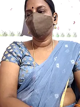 Snapshot of Tamil_Meera12 chatting on June 18, 2026, 3:29 am Tamil Meera12 online show from June 18, 2026, 3:29 am