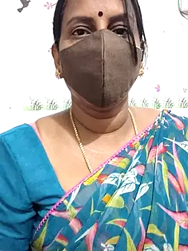 Snapshot of Tamil_Meera12 chatting on June 25, 2026, 5:17 pm Tamil Meera12 online show from June 25, 2026, 5:17 pm