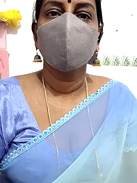 Snapshot of Tamil_Meera12 chatting on July 2, 2026, 3:23 am Tamil Meera12 online show from July 2, 2026, 3:23 am