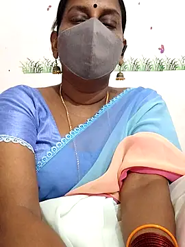 Snapshot of Tamil_Meera12 chatting on July 4, 2026, 8:09 am Tamil Meera12 online show from July 4, 2026, 8:09 am
