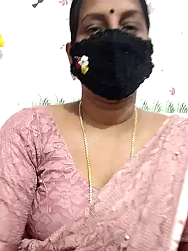 Snapshot of Tamil_Meera12 chatting on July 12, 2026, 1:13 pm Tamil Meera12 online show from July 12, 2026, 1:13 pm