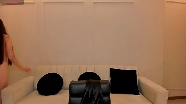 Snapshot of BeccaBaxter chatting on May 14, 2026, 12:12 pm BeccaBaxter online show from May 14, 2026, 12:12 pm