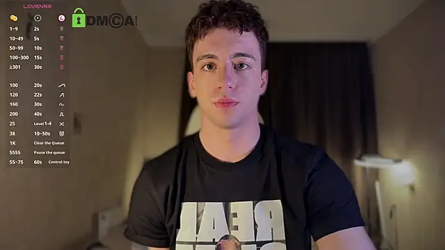 VincentSmith02 online show from October 14, 2025, 10:27 am