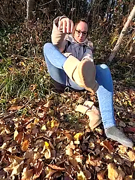 Fuxy-love69 online show from November 1, 2025, 2:08 pm