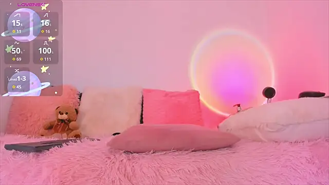 gigi dol online show from November 5, 2025, 8:36 am