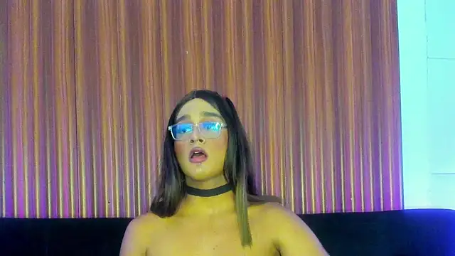 Karla Dior7 online show from February 14, 2025, 7:02 pm