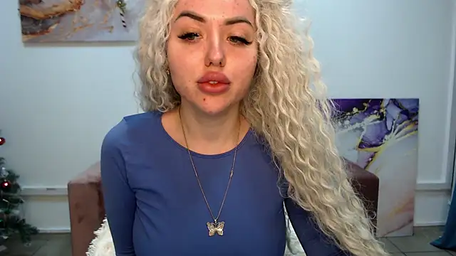 MissisCaty online show from February 3, 2025, 7:31 pm