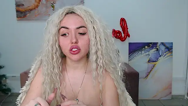 MissisCaty online show from February 22, 2025, 4:40 am