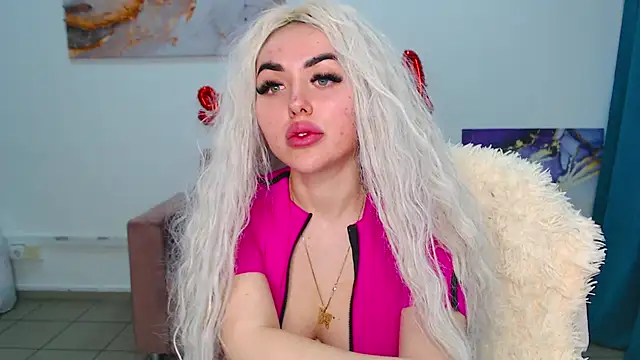 MissisCaty online show from March 16, 2025, 9:49 am