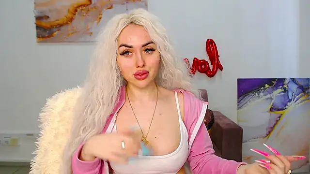 MissisCaty online show from March 21, 2025, 9:45 am