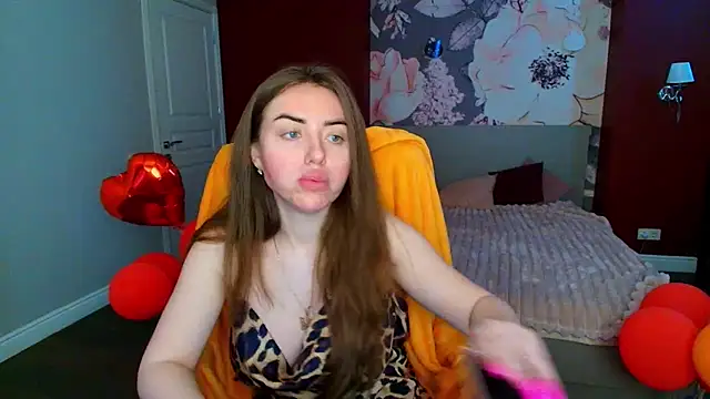 MissisCaty online show from May 27, 2026, 4:31 am
