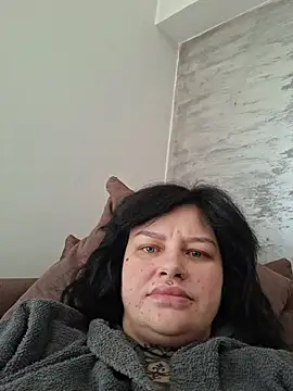 Snapshot of CannabisQueenn chatting on May 9, 2026, 9:25 am CannabisQueenn online show from May 9, 2026, 9:25 am