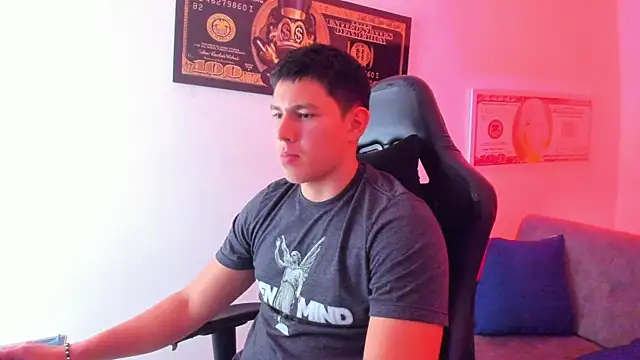 JamesCr  online show from March 3, 2025, 8:00 pm