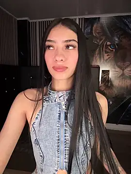 TayylorSexx online show from February 13, 2026, 3:35 am