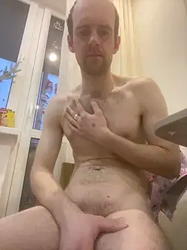 LynnAhNight online show from March 20, 2026, 3:22 am