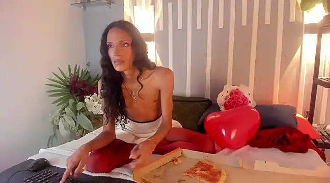 Snapshot of cassidy_blossom chatting on February 15, 2025, 5:41 am cassidy blossom online show from February 15, 2025, 5:41 am