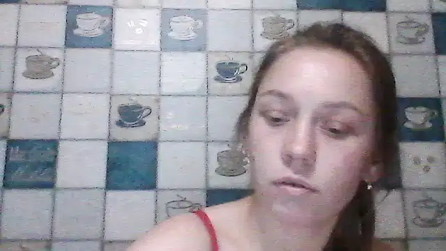 Snapshot of Anna_wey chatting on February 5, 2025, 8:04 pm Anna wey online show from February 5, 2025, 8:04 pm