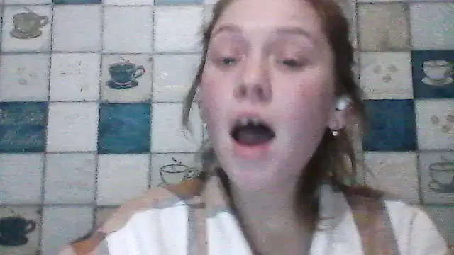 Snapshot of Anna_wey chatting on February 19, 2025, 8:31 pm Anna wey online show from February 19, 2025, 8:31 pm