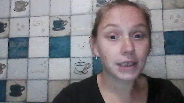 Snapshot of Anna_wey chatting on October 21, 2025, 6:52 pm Anna wey online show from October 21, 2025, 6:52 pm