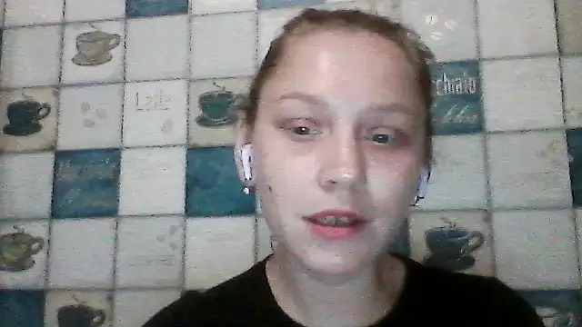Snapshot of Anna_wey chatting on March 28, 2026, 7:35 pm Anna wey online show from March 28, 2026, 7:35 pm