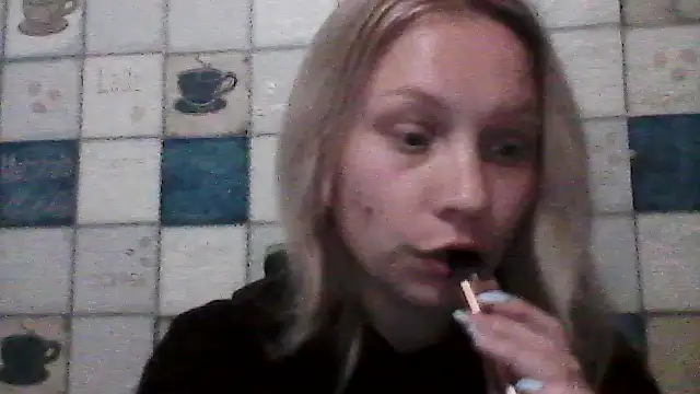 Snapshot of Anna_wey chatting on April 2, 2026, 6:27 pm Anna wey online show from April 2, 2026, 6:27 pm