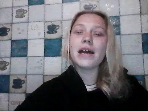 Snapshot of Anna_wey chatting on April 16, 2026, 9:39 pm Anna wey online show from April 16, 2026, 9:39 pm