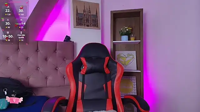 PepperTwink online show from April 11, 2026, 4:22 pm