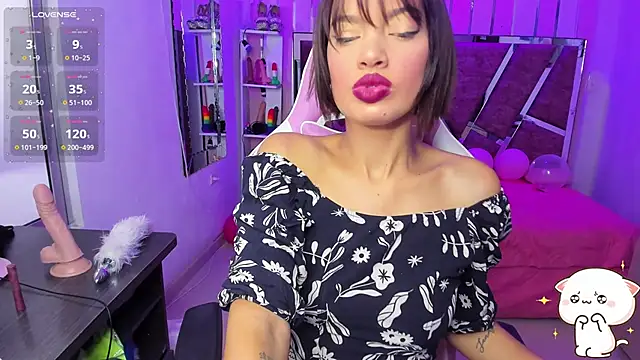 PamelaAddams  online show from February 7, 2025, 4:06 am