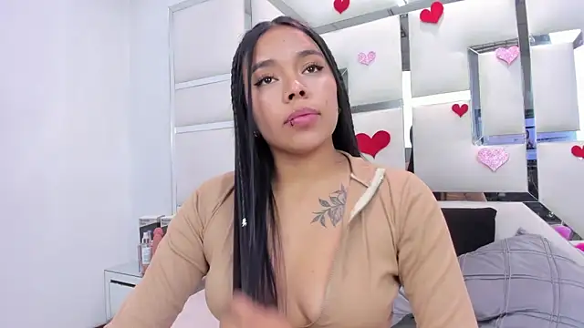 Snapshot of ZoeWan69 chatting on February 12, 2026, 1:50 pm ZoeWan69 online show from February 12, 2026, 1:50 pm