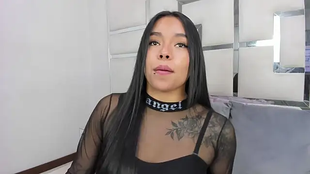 Snapshot of ZoeWan69 chatting on April 9, 2026, 1:27 pm ZoeWan69 online show from April 9, 2026, 1:27 pm