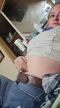 Snapshot of CutiepieMandii143 chatting on March 3, 2026, 4:29 am CutiepieMandii143 online show from March 3, 2026, 4:29 am