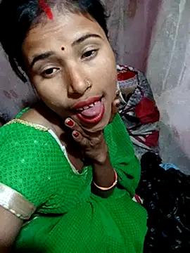 Miss triha online show from February 12, 2025, 8:18 pm