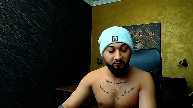 JaceZachary online show from February 25, 2025, 3:27 pm