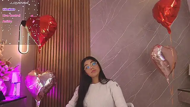 ariana jhonson1 online show from April 1, 2026, 12:28 pm