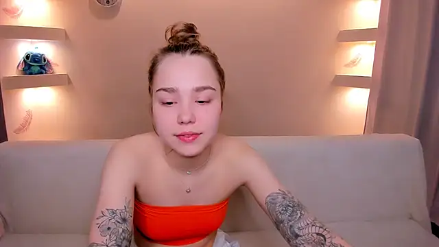 YourMegan online show from November 8, 2025, 8:07 pm