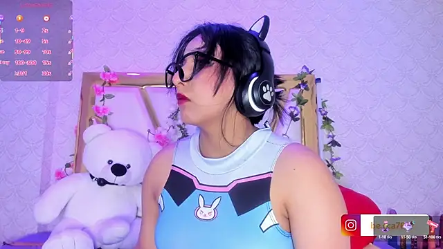 BeccaMathew online show from September 23, 2025, 1:41 am