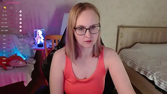 Agatha Mott online show from November 9, 2025, 3:05 am