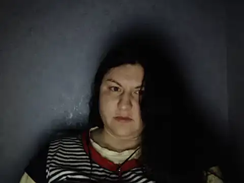 KiraSwee online show from February 26, 2025, 8:22 pm