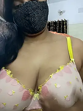 Snapshot of Cute-Faria chatting on September 20, 2025, 7:37 pm Cute-Faria online show from September 20, 2025, 7:37 pm