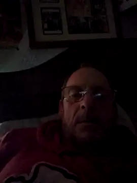 Dara4q online show from February 13, 2025, 6:38 pm