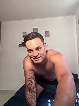 Snapshot of Fitmanx chatting on February 2, 2025, 4:00 pm Fitmanx online show from February 2, 2025, 4:00 pm