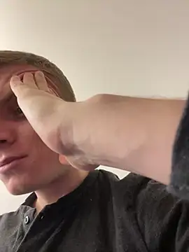 alisanikita online show from November 27, 2025, 5:42 am