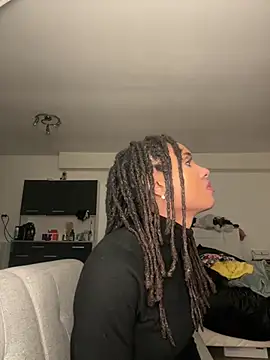 Aurianne online show from January 12, 2026, 9:42 pm