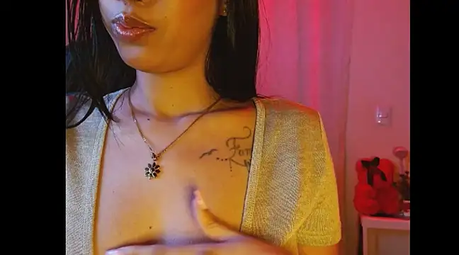 SallyWhitee online show from March 21, 2025, 6:27 am